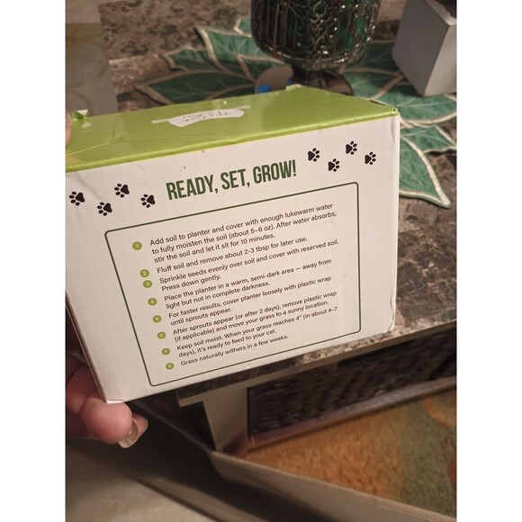 The Cat Ladies Organic Cat Grass For Indoor Use Growing Kit Seed Mix Soil - Picture 3 of 3